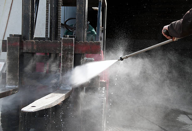 Best Driveway Pressure Washing  in Prairie Du Sac, WI